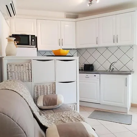 Un Inclus De Charme En Front De Apartment *