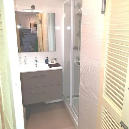 Un Inclus De Charme En Front De Apartment *