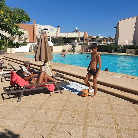 Un Inclus De Charme En Front De Apartment *