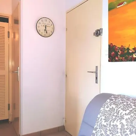 Un Inclus De Charme En Front De Apartment